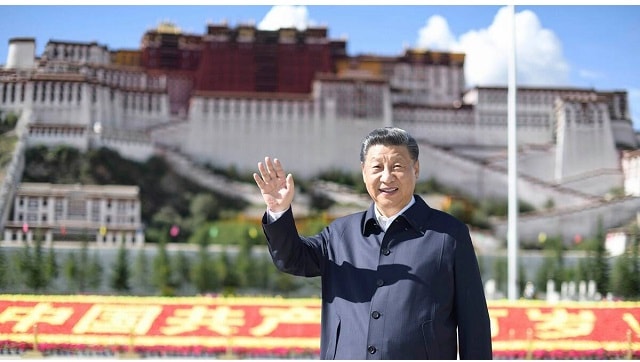 Xi Jinping meets top military officials in Lhasa