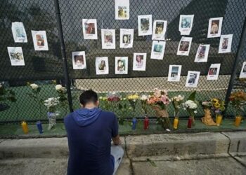 In wake of Florida building collapse, counsellors help affected families confront grief, fear and anger