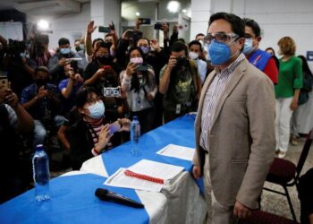 Guatemalan antigraft crusader flees country in blow to anticorruption efforts