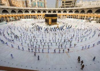 'We are overjoyed': Pilgrims arrive in Mecca for second scaled-down hajj of pandemic