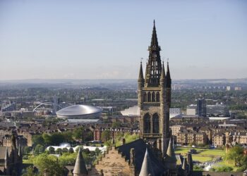 Industry gives cautious welcome to Scotland tourism changes