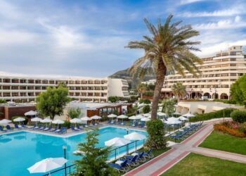 Meliá signs for three Greek properties