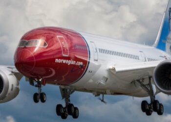 Norwegian takes first modest steps toward recovery