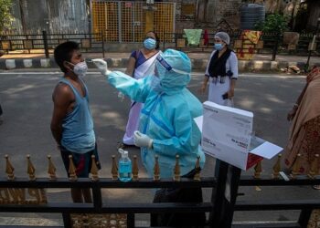 India logs 44,230 fresh COVID-19 infections as cases continue to rise for third consecutive day