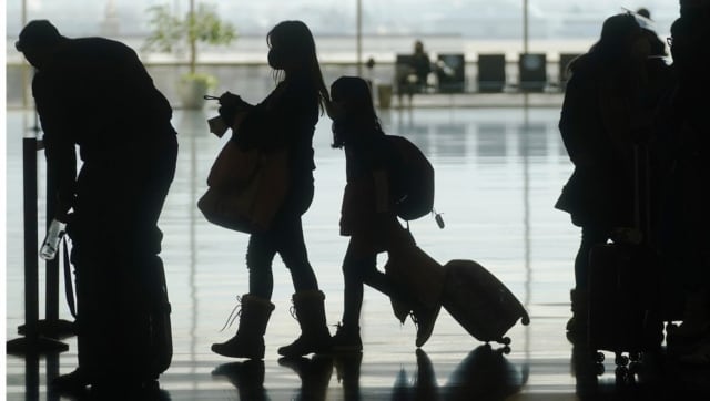 Travellers heading to US for COVID-19 vaccination amid shortages across the world, say officials