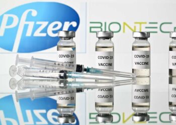 Explainer: What does full approval of the Pfizer COVID-19 vaccine mean?