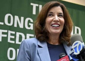 Kathy Hochul to become New York's first female governor as Andrew Cuomo prepones exit