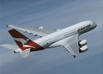 Qantas to require all employees receive Covid-19 vaccination