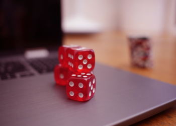 dados casino