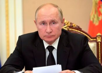 Russian president Vladimir Putin says 'several dozen people' within Kremlin inner circle have COVID-19