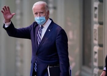 Biden's vaccine mandate elicits backlash from labour unions