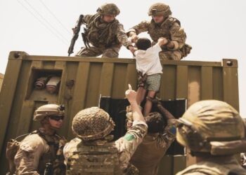 US rescue tally misses hundreds still stranded in Afghanistan, including green card holders