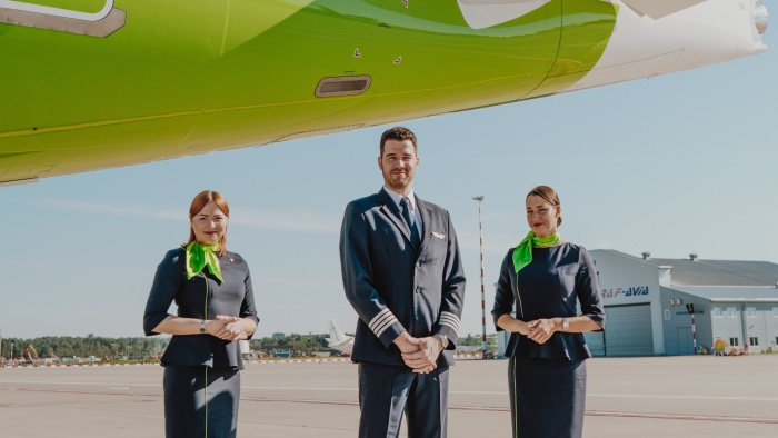 airBaltic begins reversing pandemic job cuts