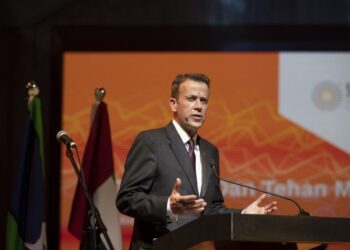 Tehan opens doors on Australia pavilion at Expo 2020