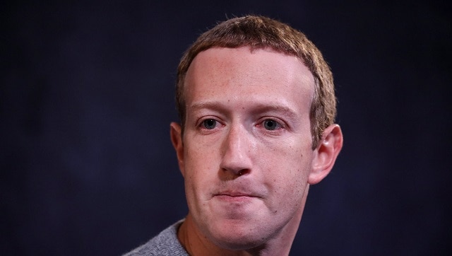 Conmocionado por la interrupción más prolongada de Facebook y las revelaciones de los denunciantes, Mark Zuckerberg pierde $ 7 mil millones en horas - Technology News, Firstpost
