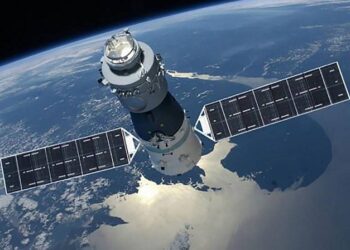 China reclama que los satélites enviados por Elon Musk son un riesgo para la humanidad
