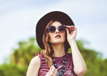 chica con gafas