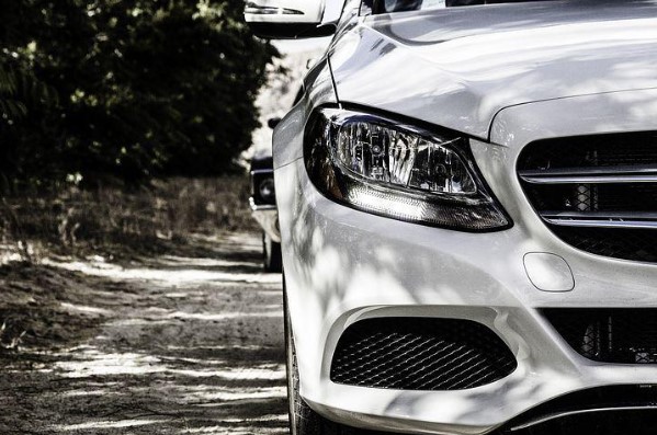 Mercedes blanco