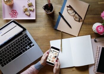 Community manager