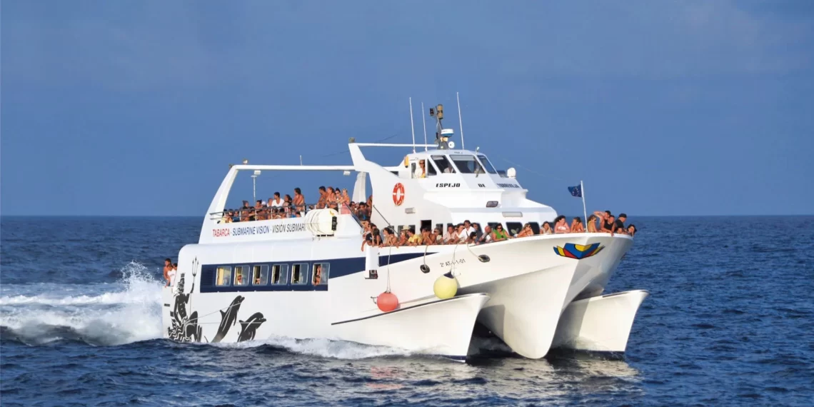 Isla Tabarca, descubre sus paisajes y su encanto desde la localidad de Torrevieja