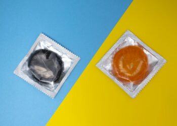 condones