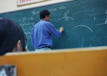 Estudiar pedagogía en Ecuador: descubre si esta carrera es para ti
