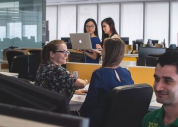¿Dónde trabaja un egresado en psicología organizacional?