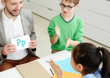 ¡Aprende Palabras Nuevas con Estos 10 Juegos de Vocabulario para Niños!