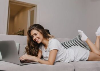 ¿Qué hay que tener en cuenta al contratar Internet de banda ancha?