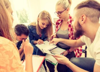 Los juegos son una herramienta efectiva para aprender a trabajar en equipo