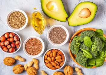 ¡Incluye estos deliciosos alimentos con fibra en tu dieta diaria!