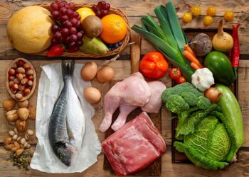 Los peligros de comer alimentos crudos