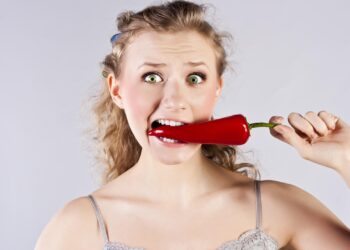 ¿Cómo evitar comidas picantes y no arruinar tu estómago?