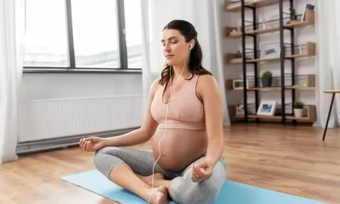 La conexión entre la meditación y el embarazo: