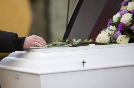 Delega en las mejores funerarias los momentos más complicados de tu vida