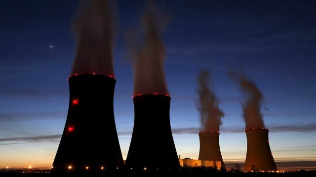 Él sube y baja de América Latina en temas nucleares