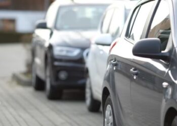 Descubre la mejor ruta en coche por la costa malagueña