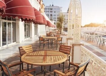 Toldo en restaurantes
