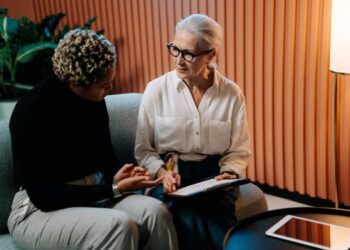 Headhunter vs. Executive Search: Encontrar la combinación perfecta