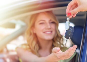 Los Beneficios de Alquilar un Coche para Hacer Turismo