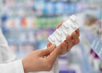 Sevelamero: El Medicamento Clave en el Control del Fósforo para Pacientes con Enfermedad Renal Crónica