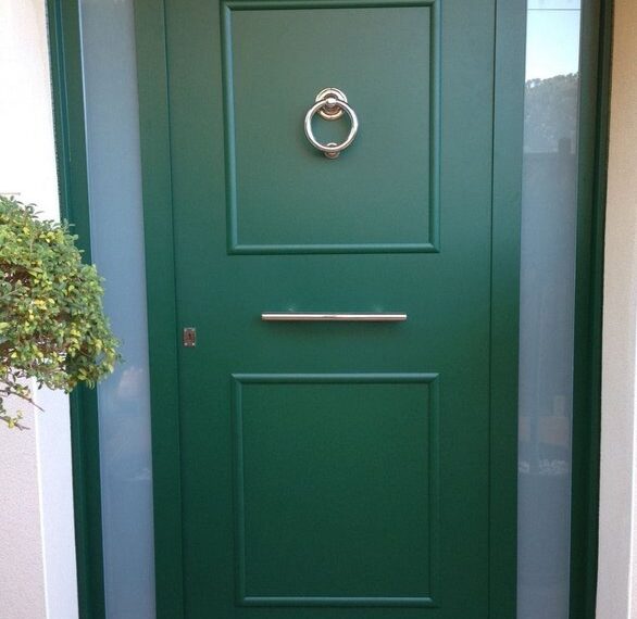 ¿Por qué elegir puertas metálicas?