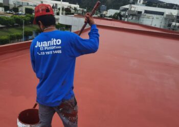 Protege tu techo con el impermeabilizante correcto