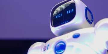 Niños aprendiendo robótica educativa