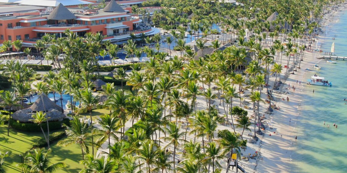 ¿Cuál es la mejor época del año para visitar Punta Cana y evitar imprevistos climáticos?